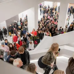 Muzeum sztuki nowoczesnej Warszawa - odkryj fascynujące wystawy i historię