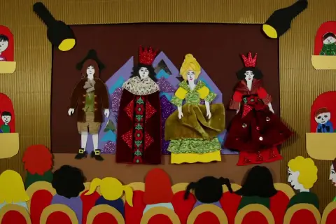 Jak powstaje spektakl teatralny: odkryj tajniki produkcji i kreatywności