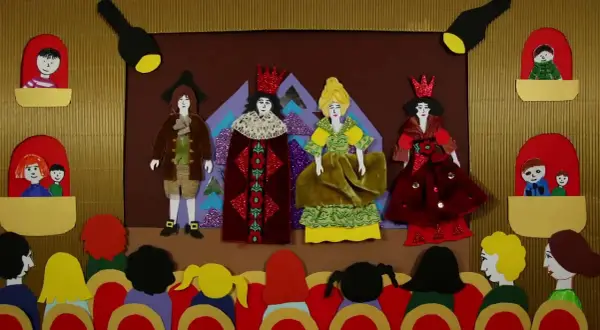 Jak powstaje spektakl teatralny: odkryj tajniki produkcji i kreatywności